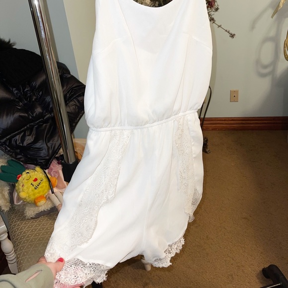 Romper - Picture 1 of 1